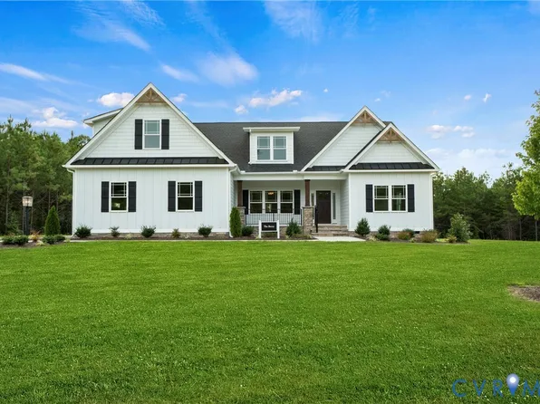 14 Kennington Pkwy N, Aylett, VA 23009