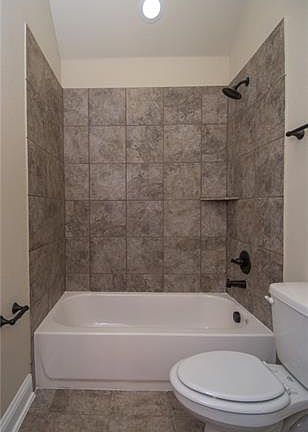 5th image of 4099 Honeysuckle Ln