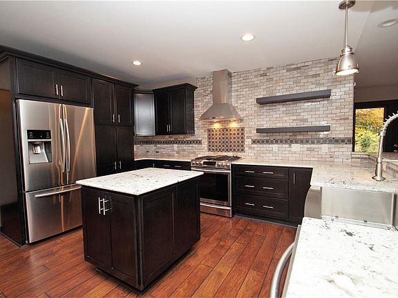 4th image of 953 Meloy Rd