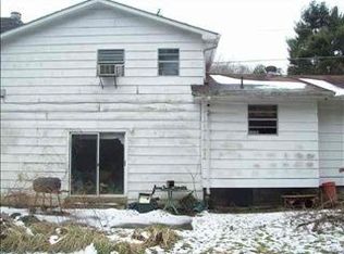 4693 County Road 15, South Pt, OH 45680