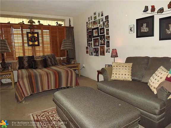5th image of 1601 NE 191st St APT 406
