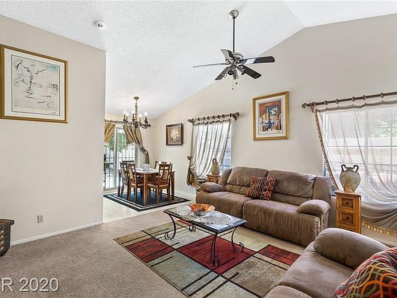 3rd image of 1585 Angel Falls St