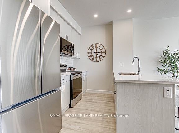 3rd image of 75 Walnut St #307