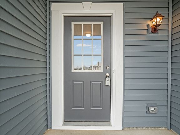 3rd image of 6308 Glenbrook Ave
