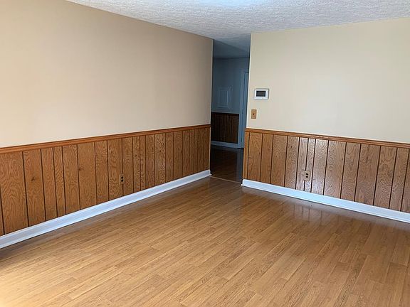 4th image of 2327 Bulfinch Ave