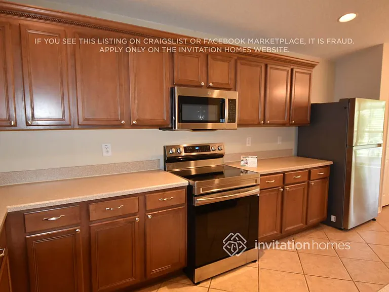 6421 Bridgecrest Dr — Photo 5