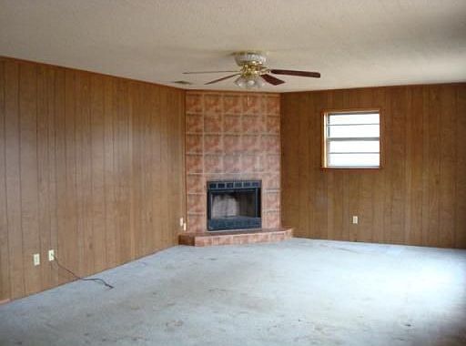 2nd image of 9135 Tammy Ln