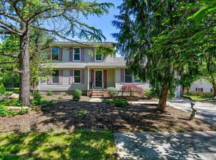 23 Willow Brook Rd, Freehold, NJ 07728