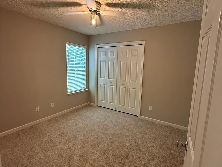 348 Dreadnaught Ct — Photo 6