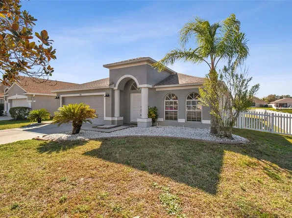 7513 Canal Point Ct, Wesley Chapel, FL 33545