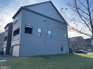 22314 Foundation Dr, Ashburn, VA 20148