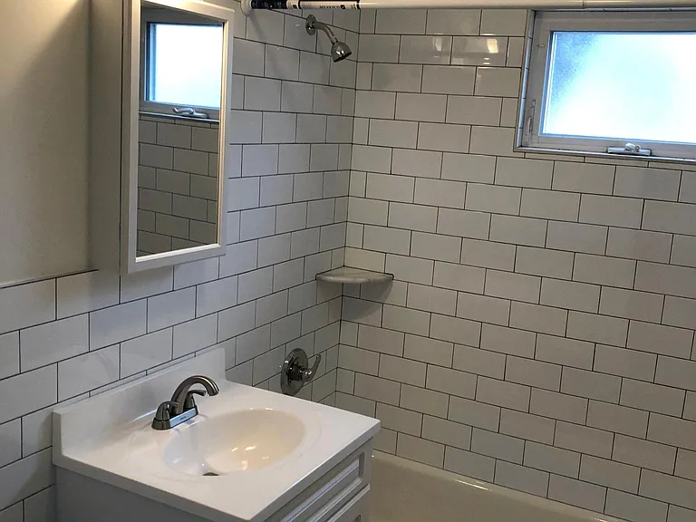 114 Park Ave #2 — Photo 6