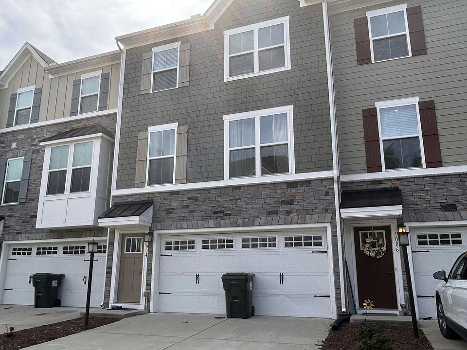 1st image of 1004 Stern Way