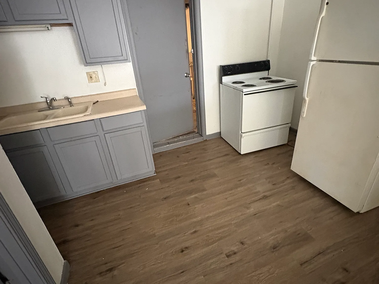 2 bed, $1,400 — Photo 4