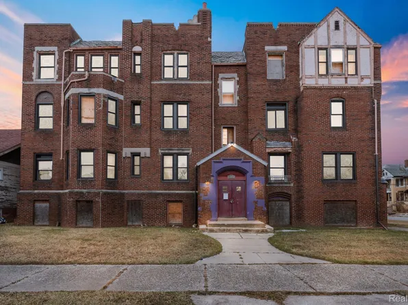12835 La Salle Blvd, Detroit, MI 48238