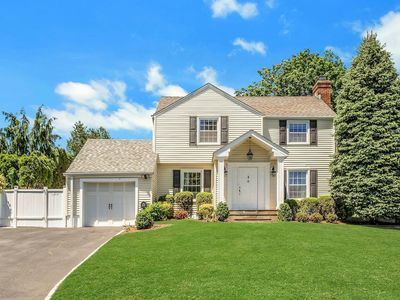 4 Longview Drive, Eastchester, NY, 10709