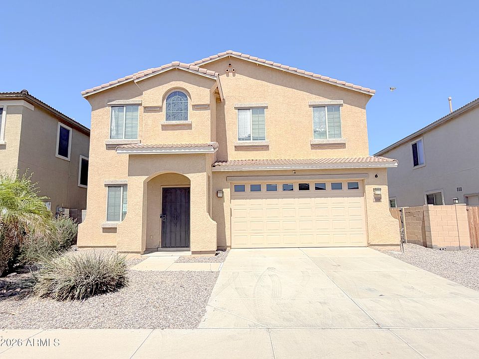 1st image of 1084 E SADDLEBACK Place
