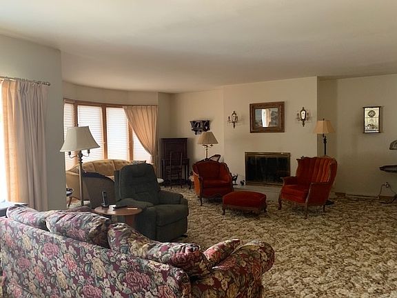 5th image of 635 N 6th Ave