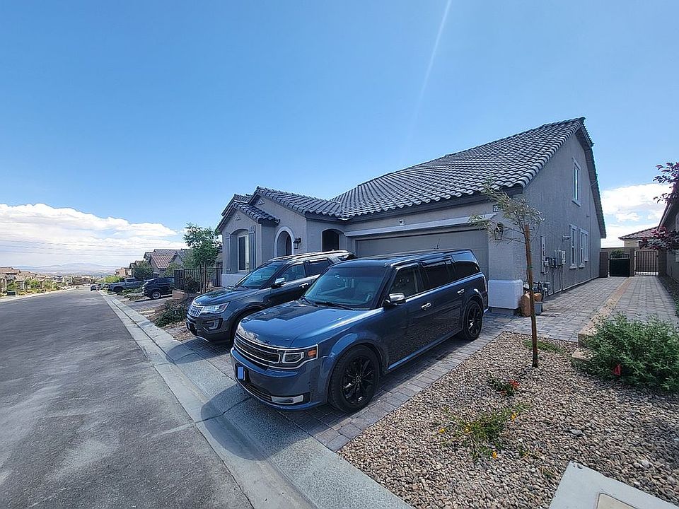 2nd image of 10987 Chipotle Ave
