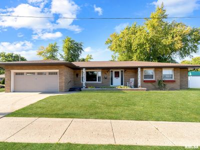 1621 Valle Vista Blvd, Pekin, IL, 61554