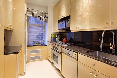 Sold by Engel & Völkers New York City