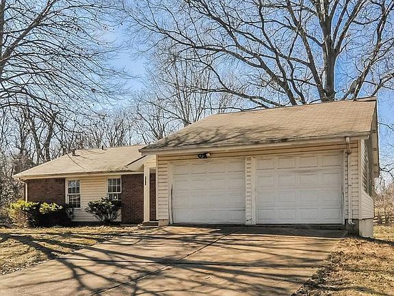 2nd image of 1794 Woodstream Dr