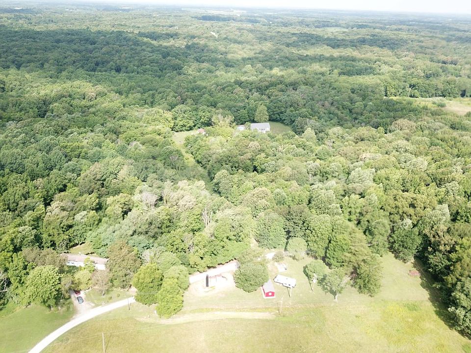 1st image of 520 County Road 1000 E
