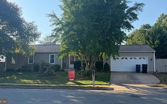 2nd image of 113 N Laura Anne Dr