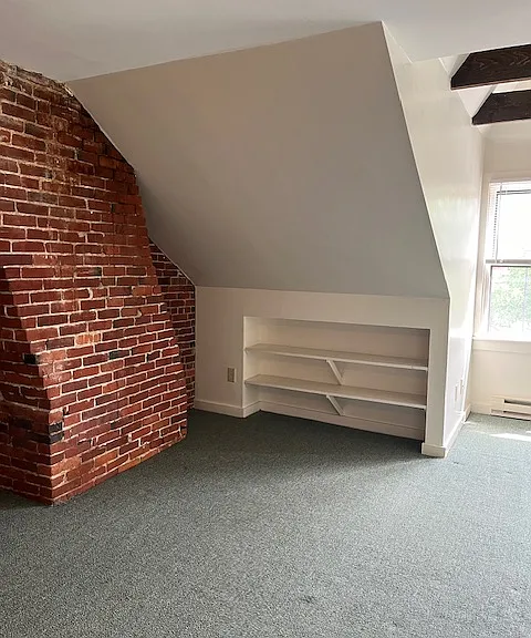 39 Pleasant St #5 — Photo 13