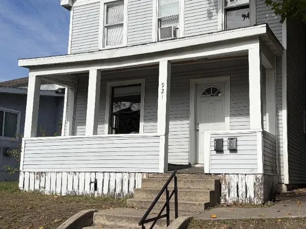 921 Vine St, La Crosse, WI 54601