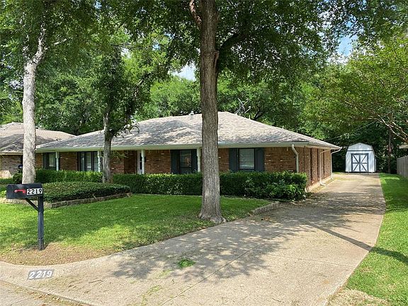 5th image of 2219 Brookside Dr