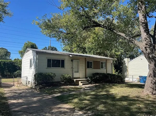 1239 Congress Ave, Saint Louis, MO 63138