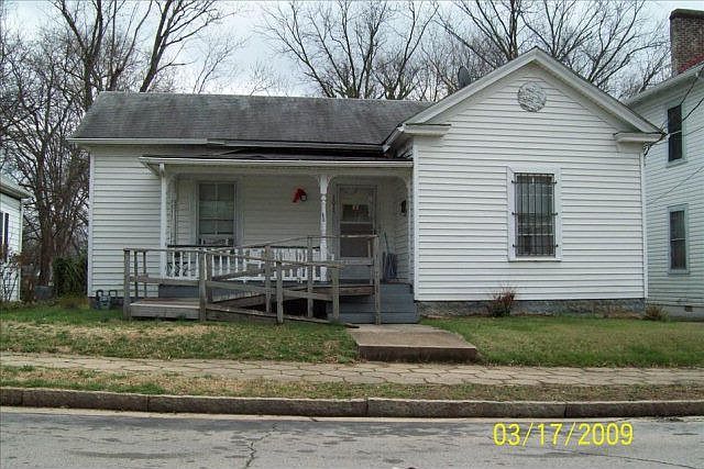1st image of 1015 Paxton St