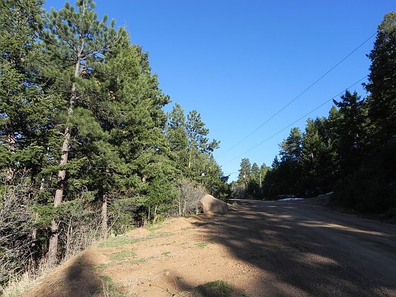 5th image of 2951 Valley Park Dr