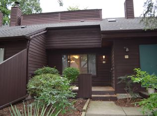 111 E Jolly Rd #30, Lansing, MI 48910