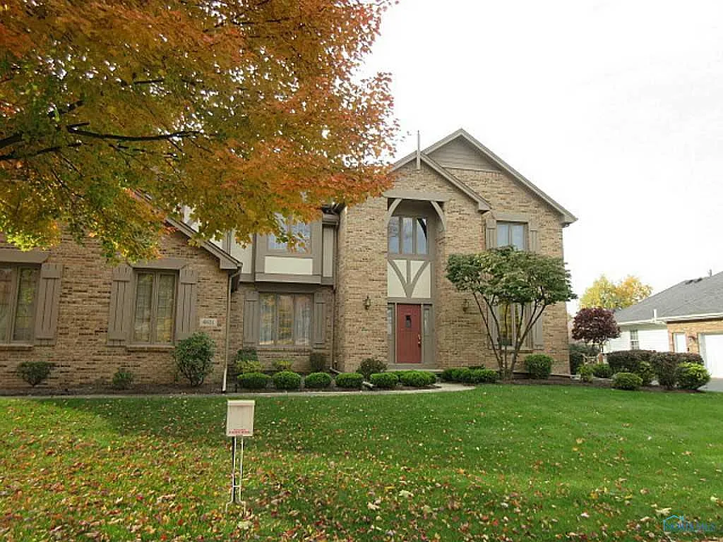4631 Country Walk Ln photo 1