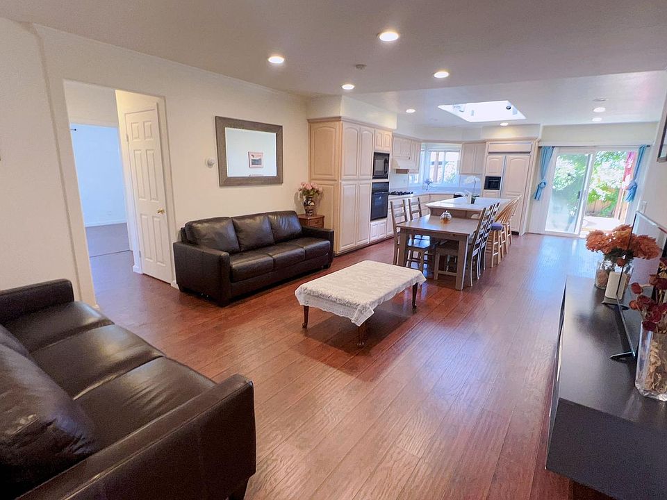 1st image of 1204 Lovell Ave
