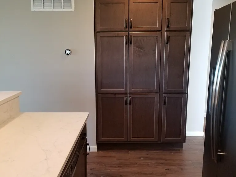 2613-2639 Apache Ct — Photo 4