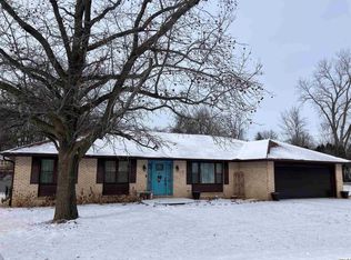 1126 S 26th St, Quincy, IL 62301