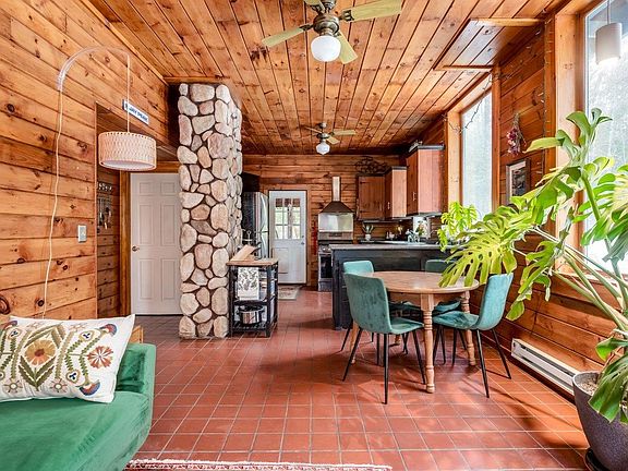 5th image of 205 Baptist Road