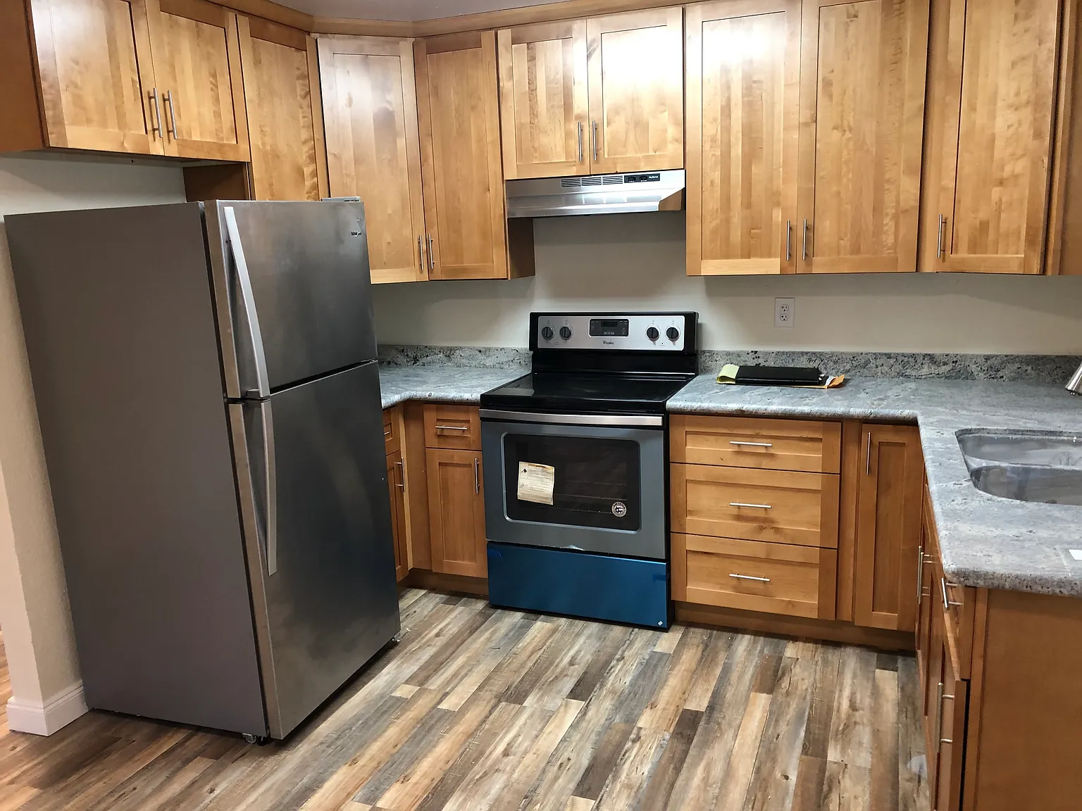 2 bed, 1000 sqft, $2,900 — Photo 4