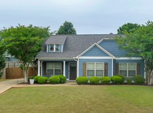 2437 Waterstone Cir, Auburn, AL 36832