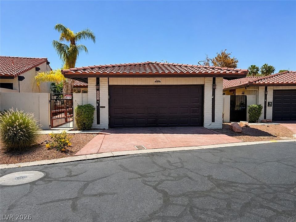1st image of 2521 Swan Ln