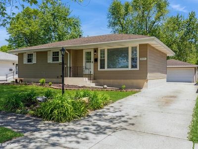 8035 North Dr, Highland, IN, 46322