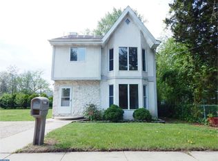 514 9th Ave, Lindenwold, NJ 08021