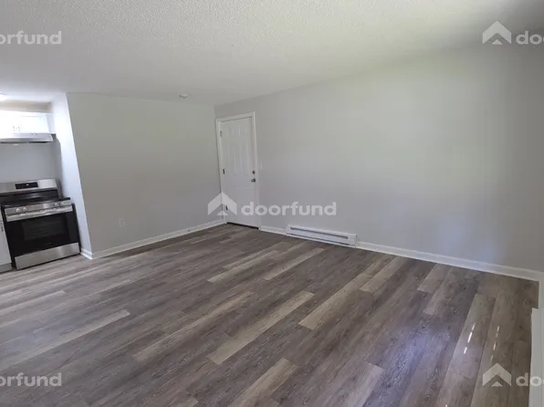 156 Columbus St APT 2, Fitchburg, MA 01420