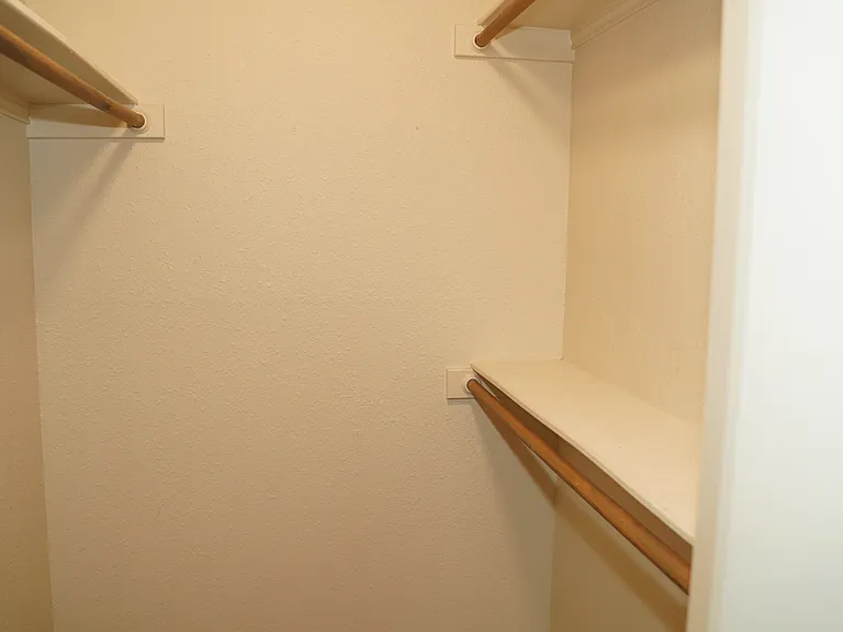 5011 Melbourne Dr #1 — Photo 16
