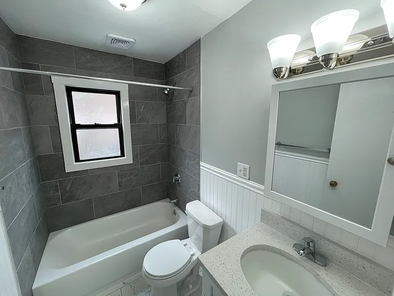 327 Fountain St #3D — Photo 12