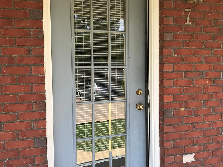 108 Tutor Dr #12 — Photo 5