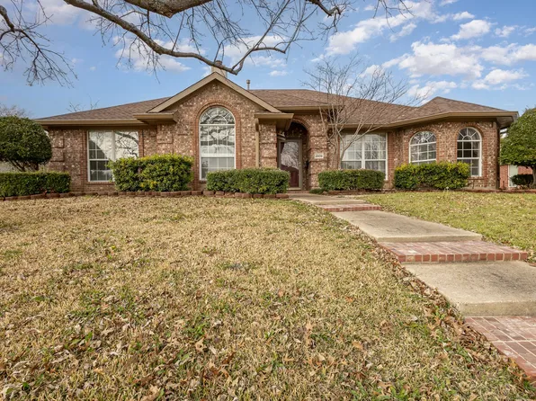 2809 Chaha Rd, Rowlett, TX 75088